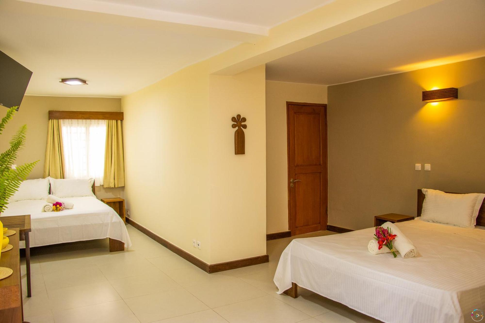 Hotel Baobab Cafe Morondava Εξωτερικό φωτογραφία