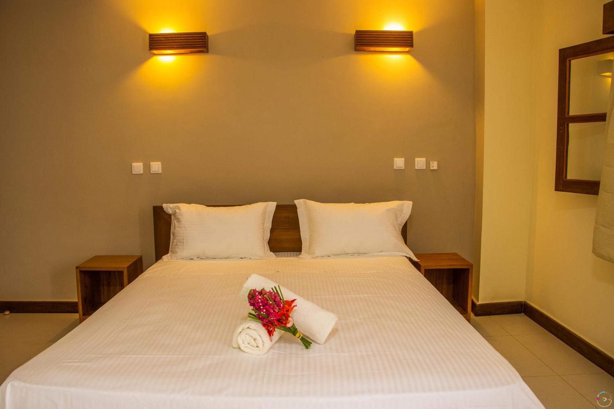 Hotel Baobab Cafe Morondava Εξωτερικό φωτογραφία