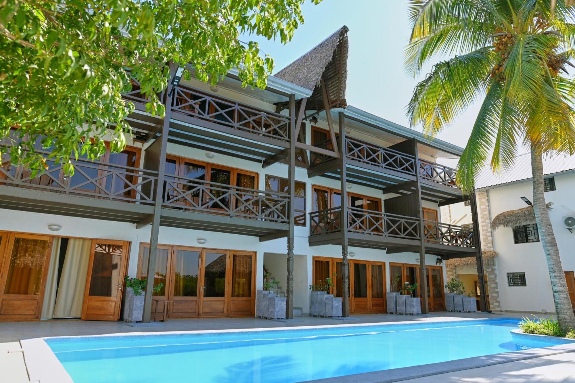 Hotel Baobab Cafe Morondava Εξωτερικό φωτογραφία